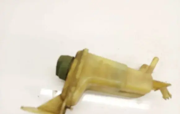 Volkswagen PASSAT B5 Power steering fluid tank/reservoir 8D0422373 8D0422373C