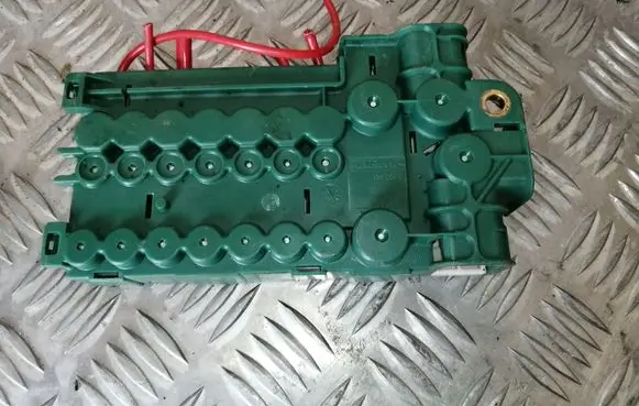 BMW 5 E39 Fuse module 8387541 838754
