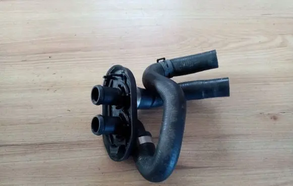 Audi A4 S4 B9 Engine coolant pipe/hose 8W0122291AH