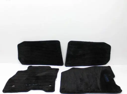 Nissan Leaf I (ZE0) Car floor mat set 999E28Z10