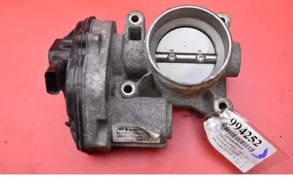Ford Focus C-MAX Throttle body valve 4M5G-ED