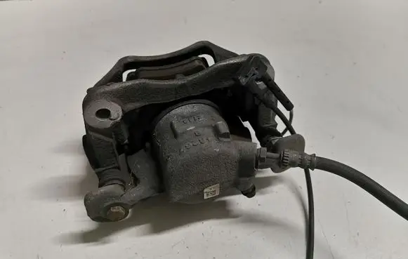 BMW X1 F48 F49 Front brake caliper 5724330