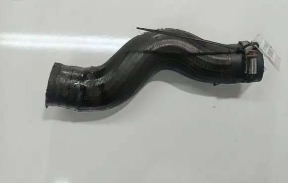 Opel Zafira B Engine coolant pipe/hose 