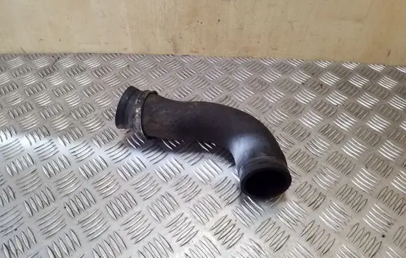 Toyota Avensis T220 Intercooler hose/pipe