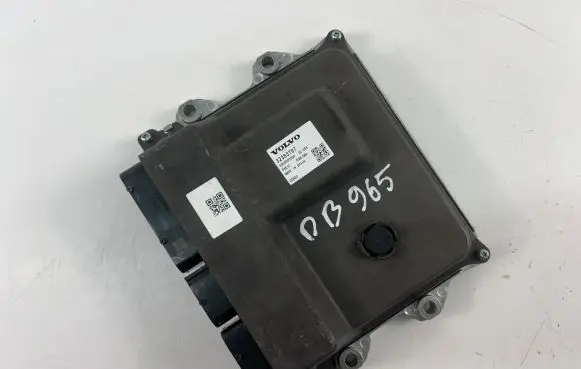 Volvo XC40 Engine control unit/module ECU 32383797