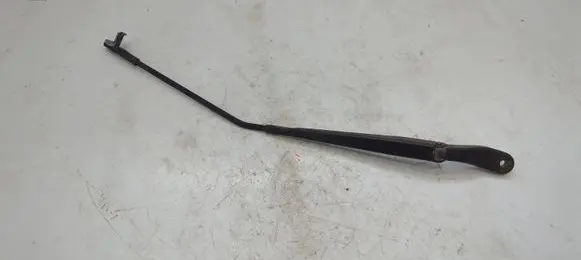 Mazda 3 I Front wiper blade arm