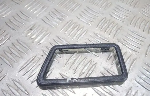 Volkswagen Golf II Other front door trim element 321837247