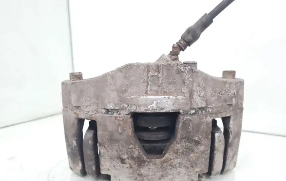 Volvo XC90 Front brake caliper 30657303 30657303959
