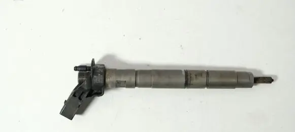 Audi Q7 4L Fuel injector 059130277AH
