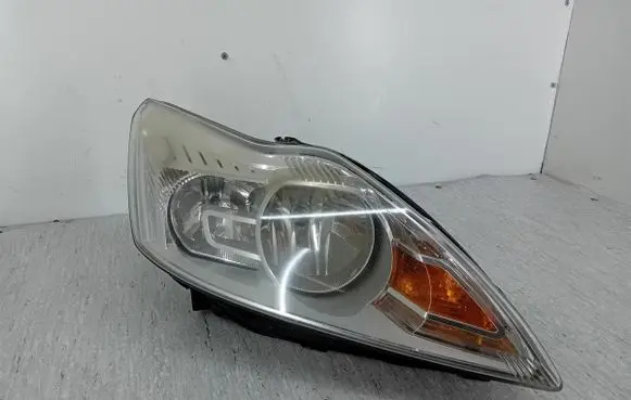 Ford Focus Headlight/headlamp 8M51-13100-AB