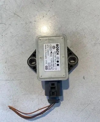 Audi A4 S4 B8 8K ESP acceleration yaw rate sensor 8K0907637A 7010723 0265005667