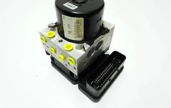 Mercedes-Benz C W204 ABS Pump A0064312612 A2045454732 437300750
