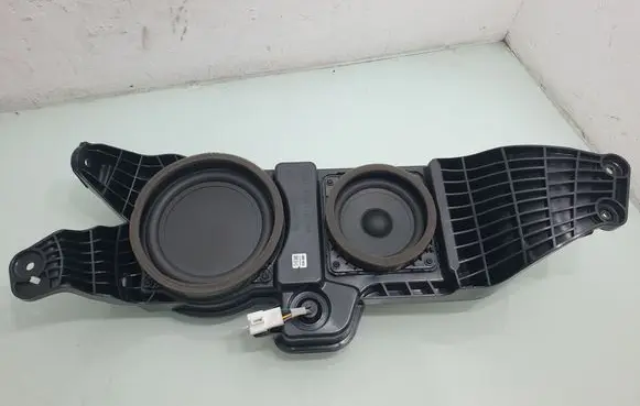 KIA Ceed Subwoofer speaker 96380J7100