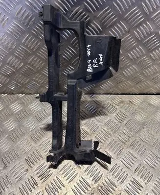 Toyota RAV 4 (XA40) Intercooler air guide/duct channel 1669136010 1669126010