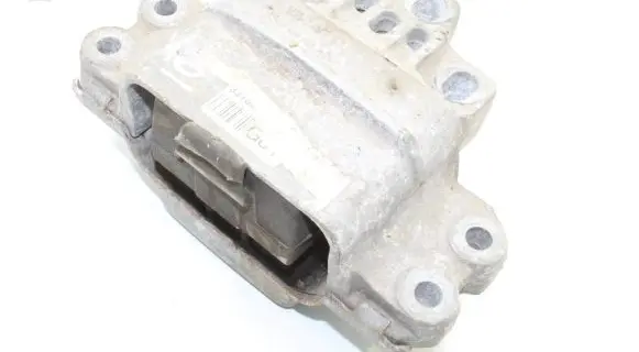 Volkswagen Scirocco Engine mount bracket 1K0199555AQ