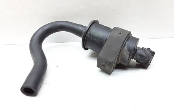 Volvo V50 Vacuum valve 8653909