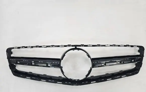 Mercedes-Benz CLS C218 X218 Front grill A2188851023