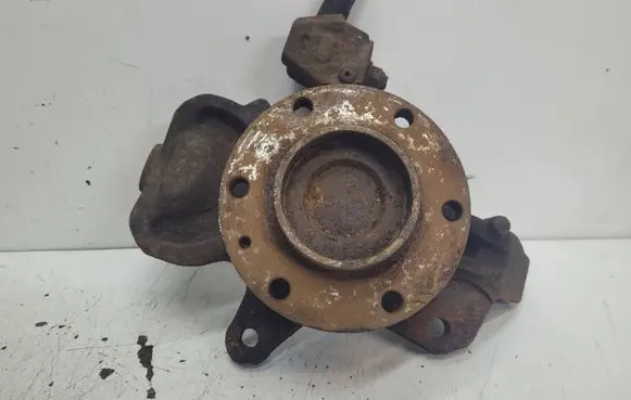 Volkswagen Crafter Front wheel hub