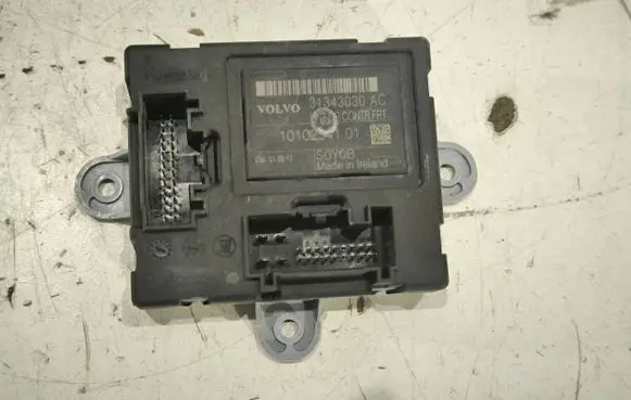 Volvo XC60 Door control unit/module 10057889 10057280