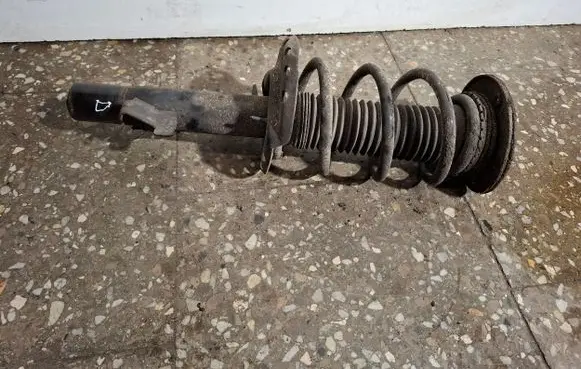 Volvo V60 Front shock absorber with coil spring 31406002
