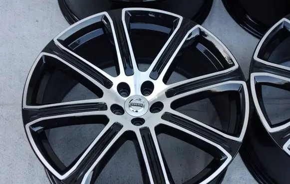 Volvo XC90 R21 alloy rim 31445015