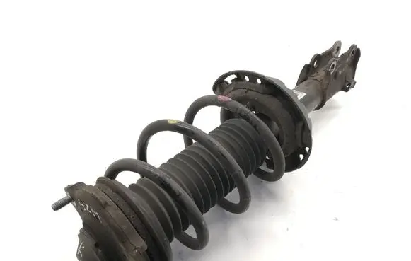 Hyundai i30 Front shock absorber/damper 