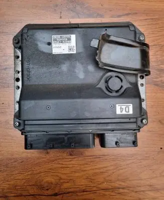 Toyota RAV 4 (XA30) Engine control unit/module 8966142D40 2751003712