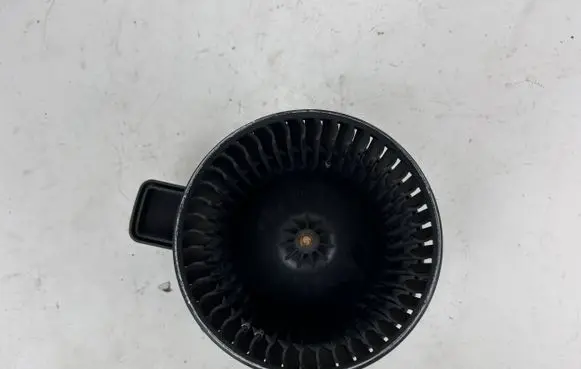 Dodge Durango III Heater fan/blower AY2727006361
