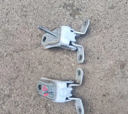 Ford Fiesta Front door hinge set AA8SA 1660RD3E