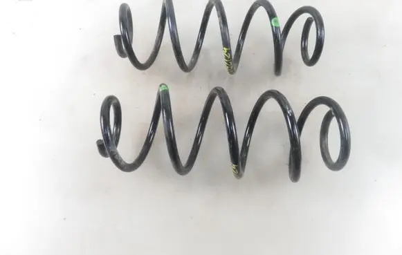 Suzuki Swift II Rear coil spring 