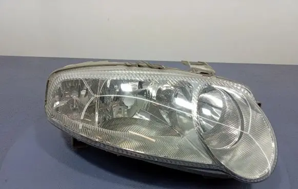 Alfa Romeo 147 Headlight/headlamp 465565650