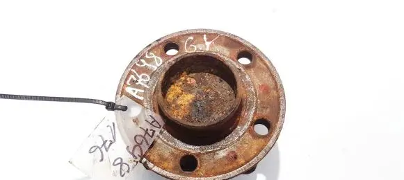 Volvo S80 Rear wheel hub