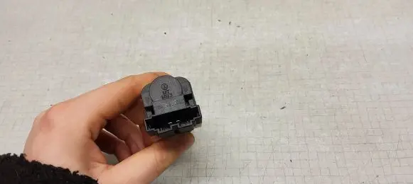 Clutch pedal sensor