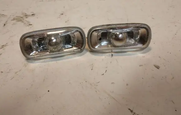 Audi A6 Allroad C5 Front fender indicator light 8E0949127