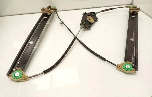 Audi Q5 SQ5 Front window lifting mechanism without motor 8R0837461G