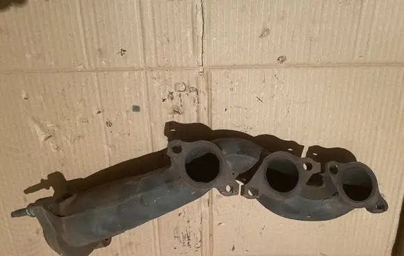 Jaguar XF X250 Exhaust manifold DX239431AA