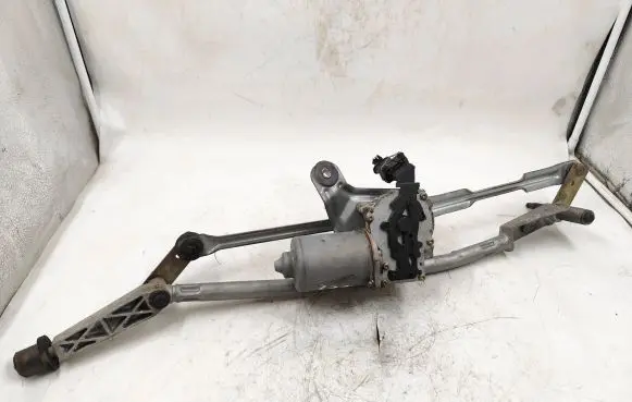Volvo S80 Front wiper linkage and motor 9171899 6004