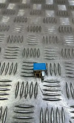 Lexus IS III XE30 Other relay 9098702027