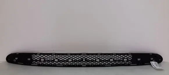Mercedes-Benz C W203 Front bumper lower grill A2038851323