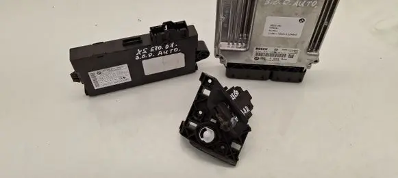 BMW X5 E70 Engine ECU kit and lock set 7809944