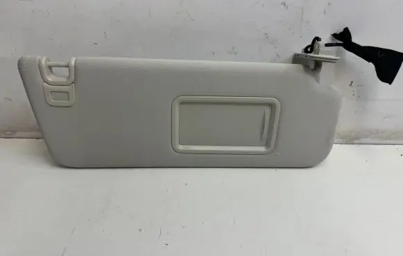 Land Rover Discovery 5 Sun visor A062289