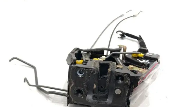KIA Rio Front door lock
