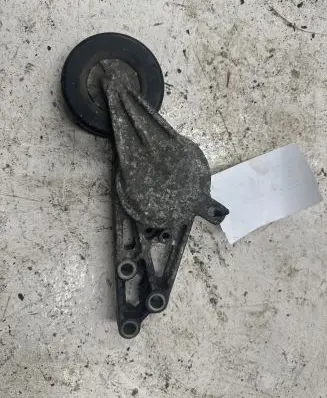 Audi A4 S4 B5 8D Generator/alternator belt tensioner