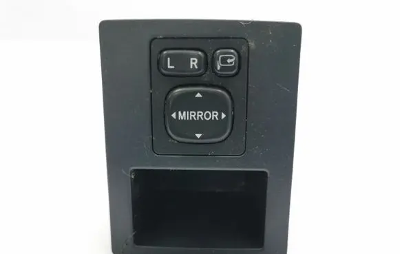 Toyota RAV 4 (XA30) Wing mirror switch 5892542020 183575