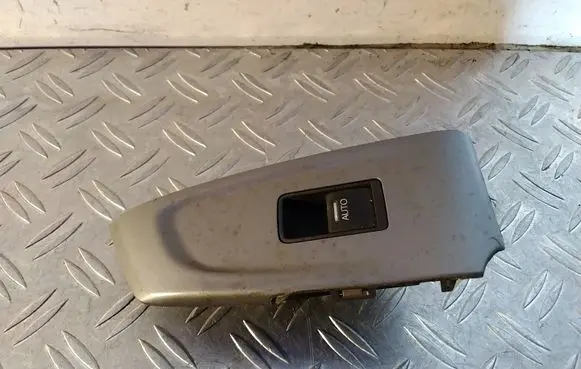 Honda Accord Electric window control switch 35770TL0E11M1