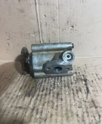 Volvo V50 Oil pump 1s7g6600bj