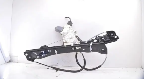 BMW 1 E81 E87 Front door window regulator with motor 7067796S 0130822227
