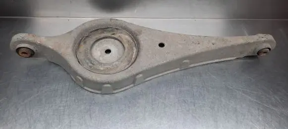 Volvo V70 Rear control arm