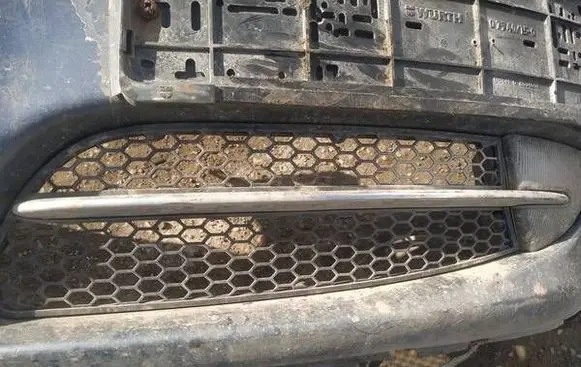 Alfa Romeo 147 Front bumper lower grill