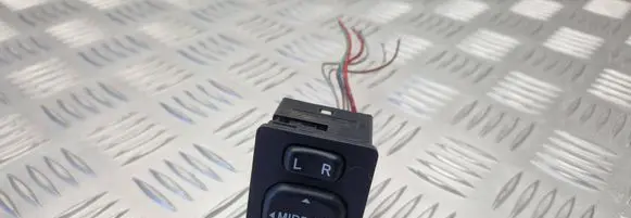 Toyota RAV 4 (XA20) Wing mirror switch 769746A 183574
